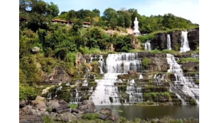 Cảnh đẹp hoang sơ thác pongour Đà Lạt